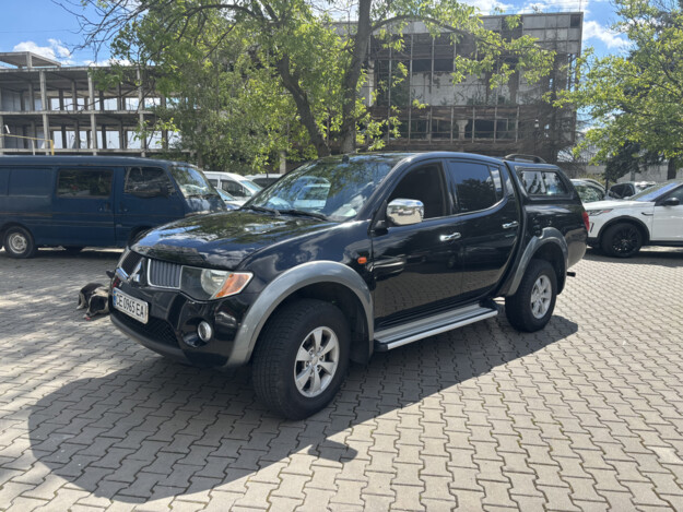 Mitsubishi L 200, 2008г. 2.5л. дизель Чернівці в кредит