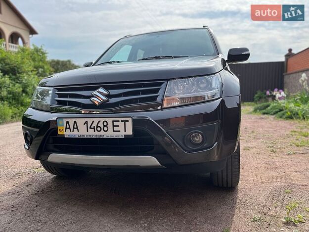 Suzuki Grand vitara, 2016г. 2.4л. гібрид Житомир в кредит