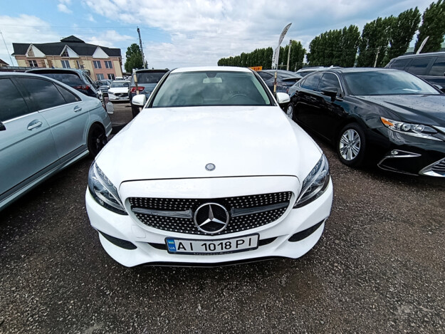 Mercedes-benz C 300, 2015г. 2.0л. бензин Черкаси в кредит