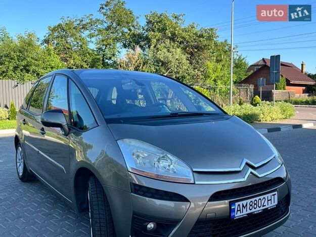 Citroen C4 picasso, 2009г. 1.6л. бензин Житомир в кредит
