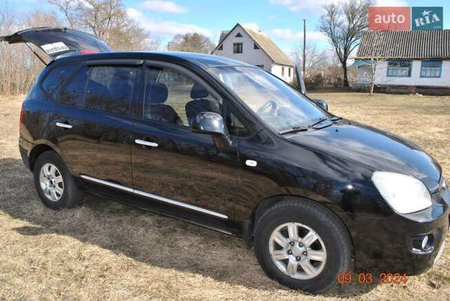 Kia Carens, 2008г. 2.0л. бензин Чернігів в кредит