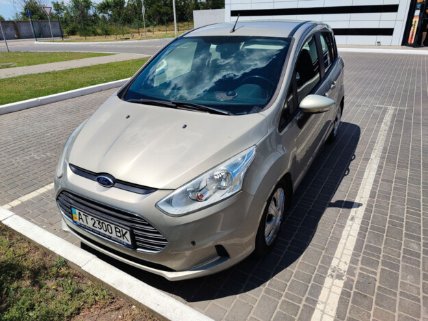 Ford B-max, 2013г. 1.5л. дизель Миколаїв в кредит