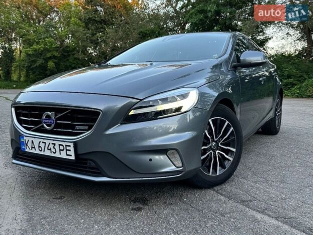 Volvo V40, 2016г. 2.0л. дизель Черкаси в кредит