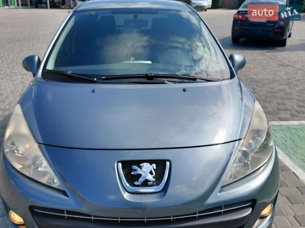 Peugeot 207, 2011г. 1.4л. бензин Кропивницький в кредит