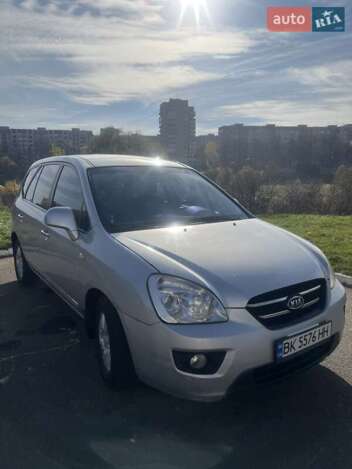 Kia Carens, 2008г. 2.0л. бензин Рівне в кредит
