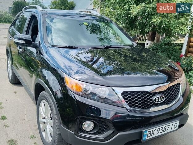 Kia Sorento, 2010г. 2.2л. дизель Рівне в кредит