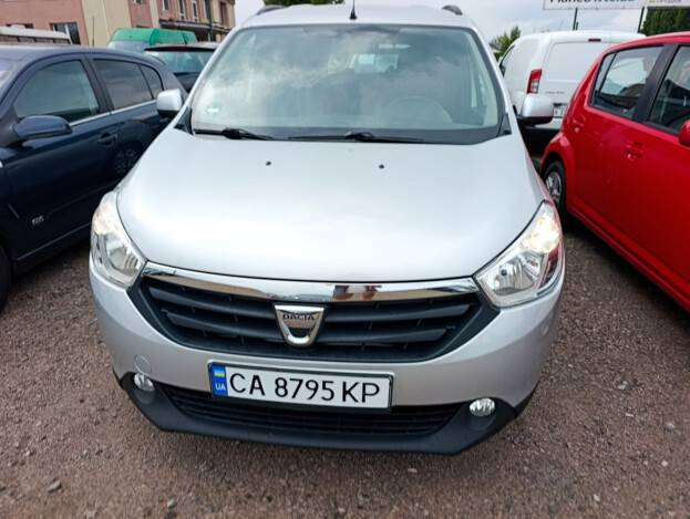 Dacia Lodgy, 2012г. 1.5л. дизель Черкаси в кредит