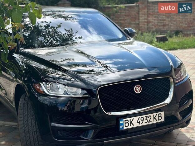 Jaguar F-pace, 2016г. 2.0л. дизель Рівне в кредит