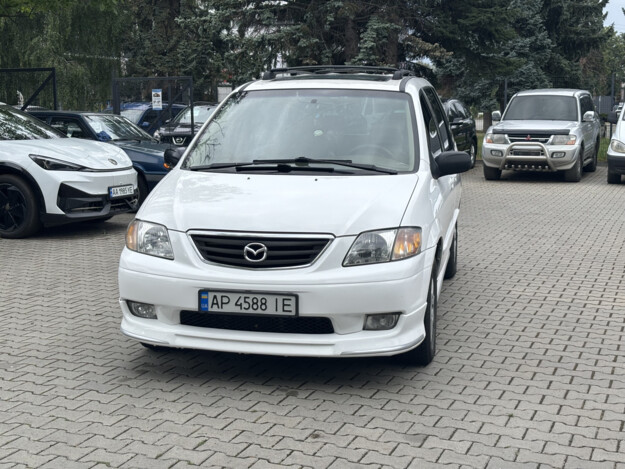 Mazda Mpv, 2000г. 2.5л. бензин Чернівці в кредит