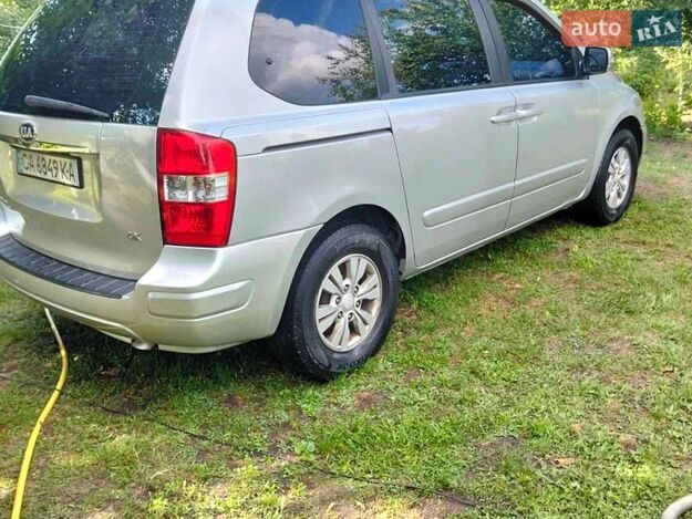 Kia Carnival, 2012г. 2.2л. дизель Черкаси в кредит