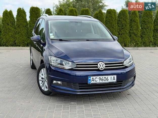 Volkswagen Touran, 2017г. 2.0л. дизель Луцьк в кредит