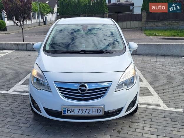 Opel Meriva, 2011г. 1.4л. бензин Рівне в кредит
