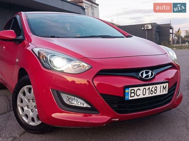 Hyundai I30, 2013г. 1.4л. гібрид Львів в кредит