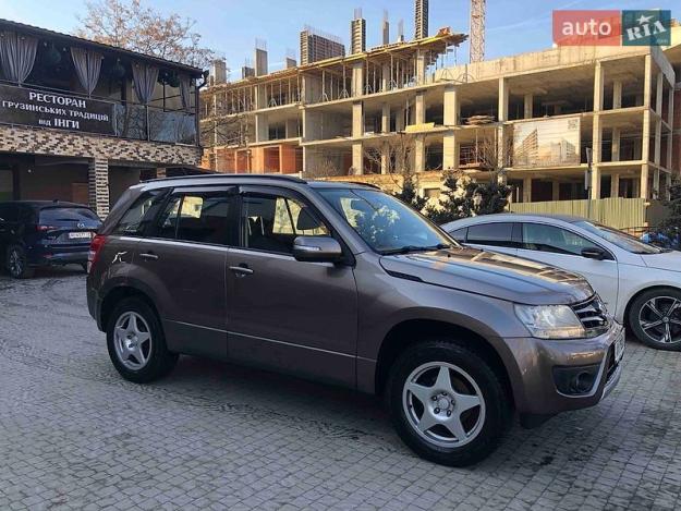 Suzuki Grand vitara, 2015г. 2.4л. бензин Ужгород в кредит