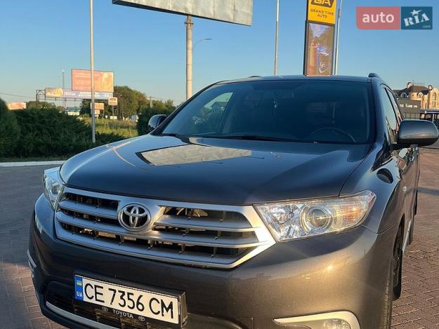 Toyota Highlander, 2012г. 3.5л. гібрид Чернівці в кредит
