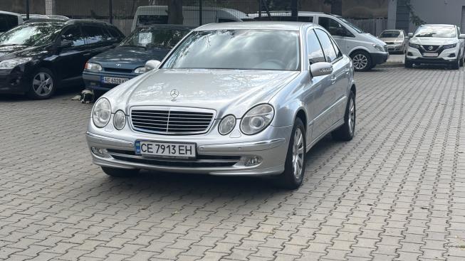 Mercedes-benz E 220, 2004г. 2.1л. дизель Чернівці в кредит