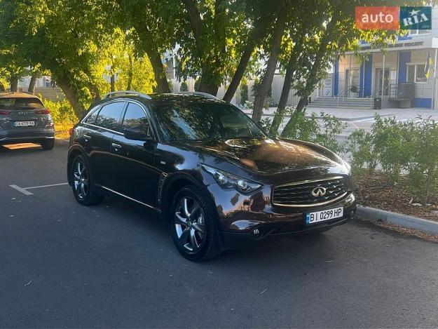Infiniti Fx 37, 2011г. 3.7л. бензин Черкаси в кредит