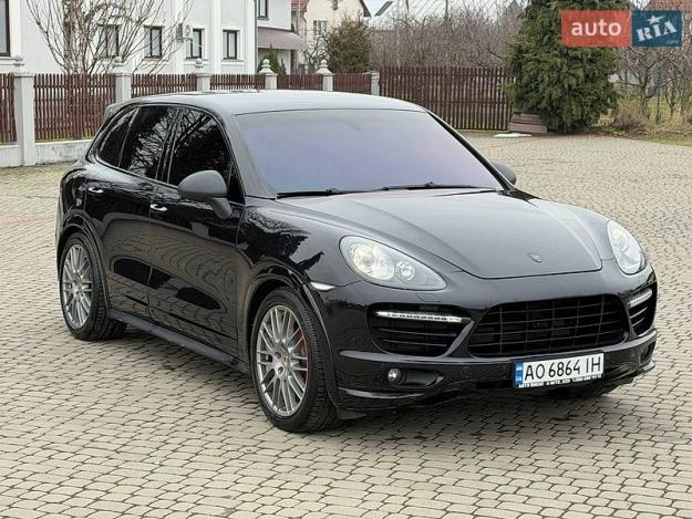 Porsche Cayenne, 2012г. 4.8л. бензин Ужгород в кредит