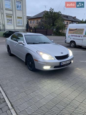 Lexus Es, 2001г. 3.0л. бензин Рівне в кредит