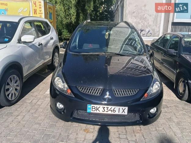 Mitsubishi Grandis, 2008г. 2.4л. бензин Рівне в кредит