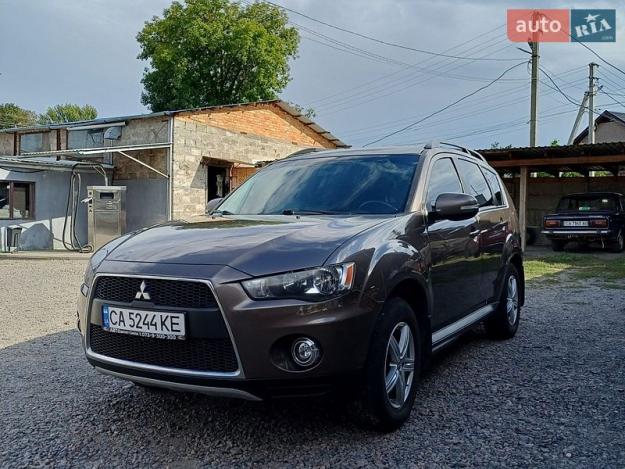 Mitsubishi Outlander xl, 2011г. 2.0л. бензин Черкаси в кредит