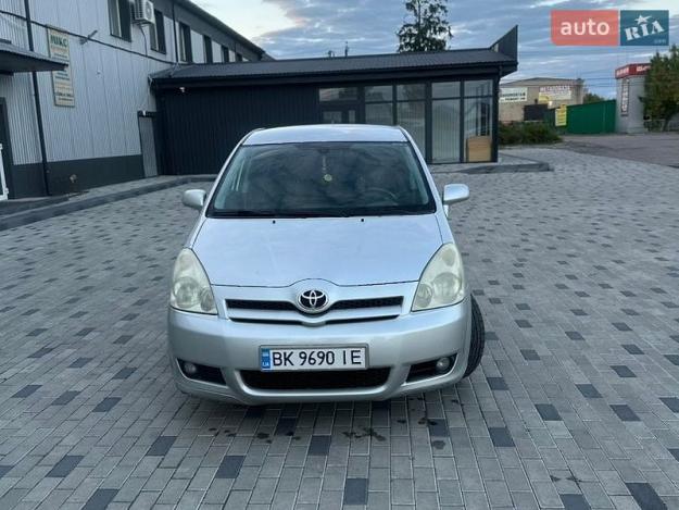 Toyota Corolla verso, 2005г. 2.0л. дизель Рівне в кредит