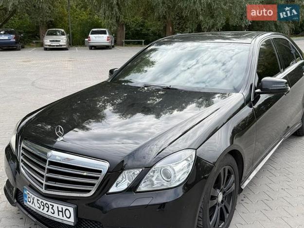 Mercedes-benz E-class, 2010г. 3.5л. бензин Хмельницький в кредит