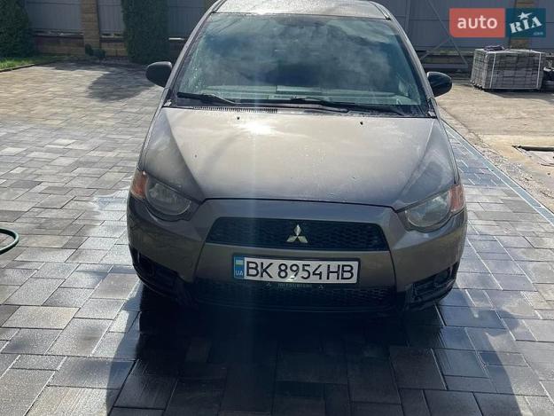 Mitsubishi Colt, 2009г. 1.3л. бензин Рівне в кредит