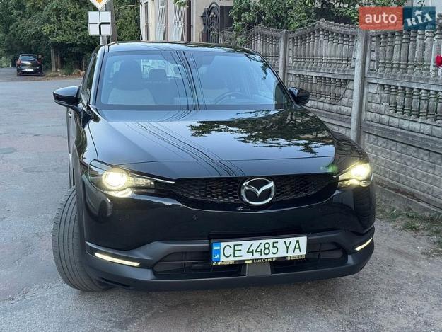 Mazda Mx-30, 2022г. 0.0л. Електро Чернівці в кредит
