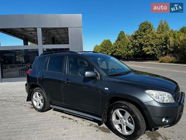 Toyota Rav4, 2006г. 2.0л. бензин Черкаси в кредит