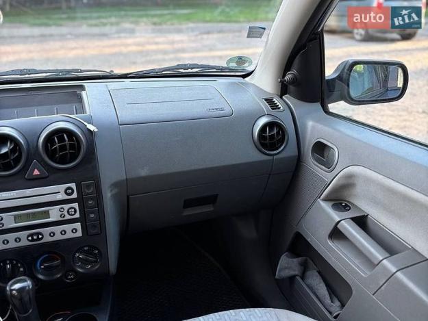 Ford Fusion, 2004г. 1.4л. бензин Луцьк в кредит