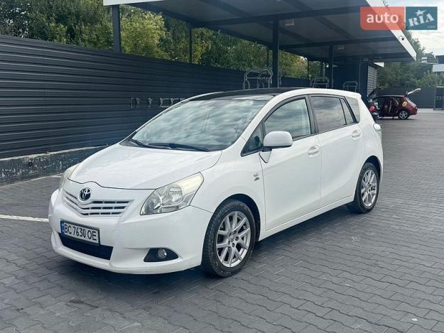 Toyota Verso, 2010г. 2.2л. дизель Хмельницький в кредит