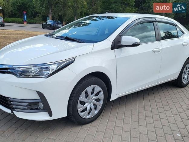 Toyota Corolla, 2017г. 2.0л. null Черкаси в кредит