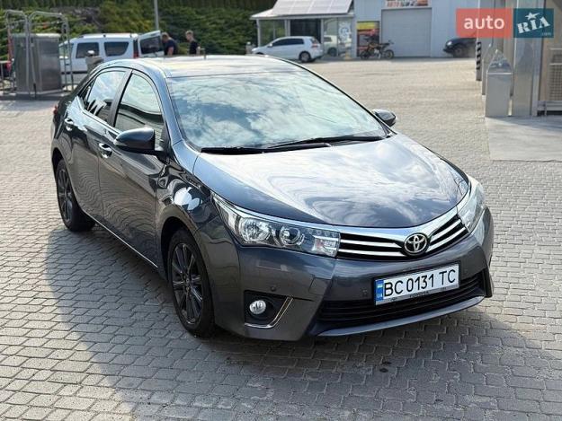 Toyota Corolla, 2016г. 1.6л. бензин Львів в кредит