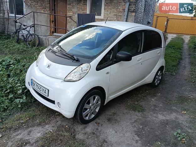 Peugeot Ion, 2012г. 0.0л. Електро Рівне в кредит