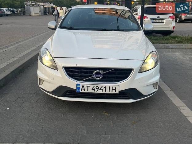 Volvo V40, 2015г. 2.0л. дизель Івано-Франківськ в кредит