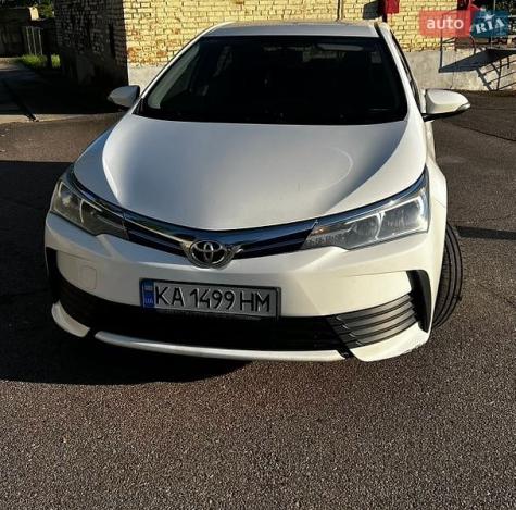 Toyota Corolla, 2018г. 1.6л. бензин Київ в кредит