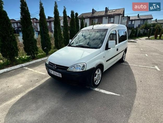 Opel Combo, 2004г. 1.7л. дизель Рівне в кредит