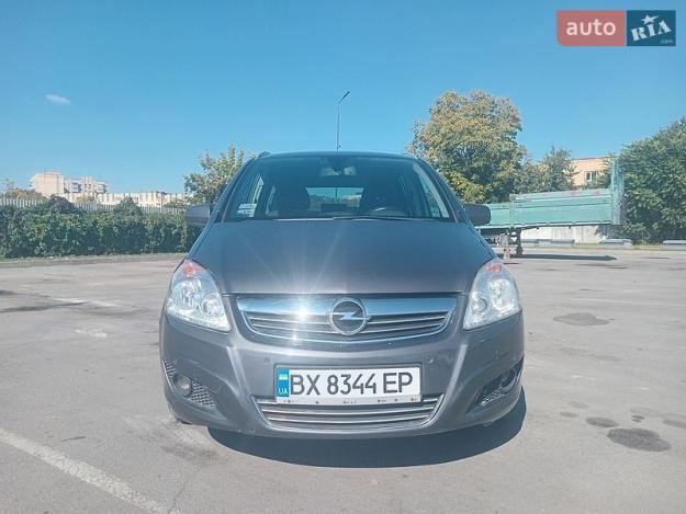 Opel Zafira, 2009г. 1.7л. дизель Хмельницький в кредит
