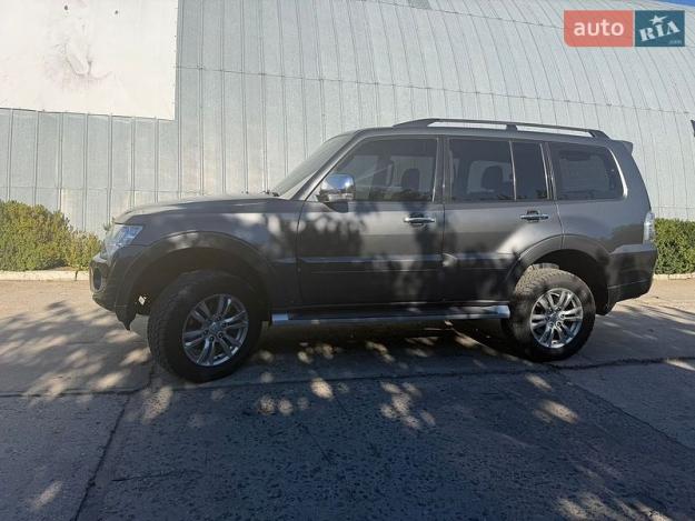 Mitsubishi Pajero wagon, 2013г. 3.2л. дизель Київ в кредит