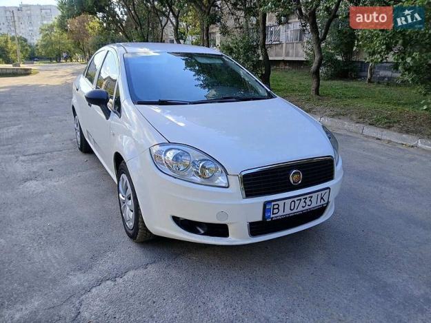 Fiat Linea, 2012г. 1.4л. бензин Полтава в кредит