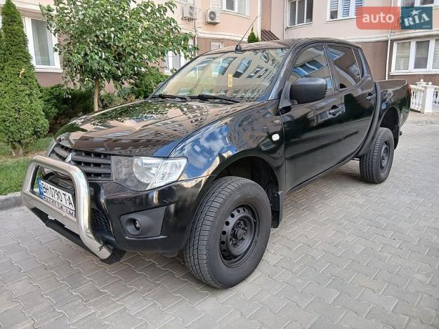 Mitsubishi L 200, 2011г. 2.5л. дизель Одеса в кредит