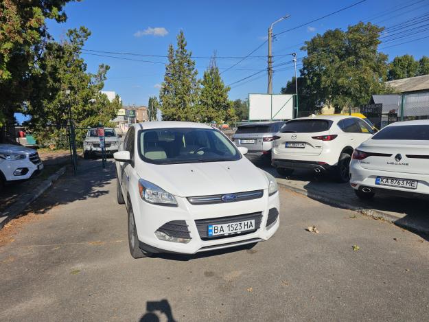 Ford Escape, 2013г. 1.6л. бензин Кременчук в кредит