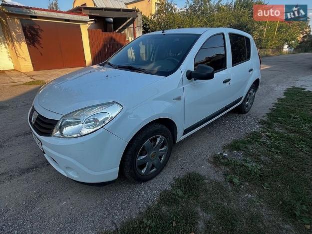 Dacia Sandero, 2010г. 1.1л. бензин Дніпро в кредит
