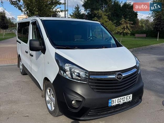 Opel Vivaro, 2015г. 1.6л. дизель Полтава в кредит