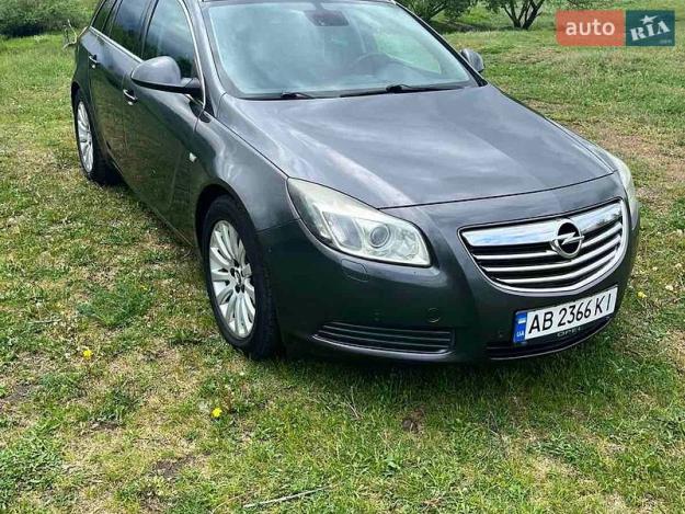 Opel Insignia, 2010г. 2.0л. дизель Житомир в кредит