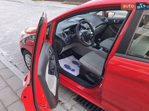 Ford Fiesta, 2013г. 1.5л. дизель Львів в кредит
