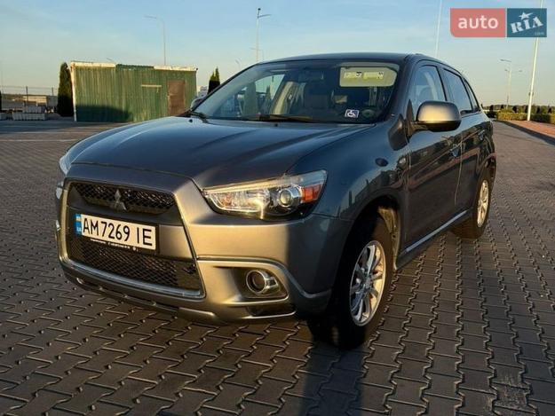 Mitsubishi Outlander sport, 2010г. 2.0л. бензин Житомир в кредит