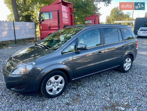 Opel Zafira, 2010г. 2.0л. бензин Вінниця в кредит