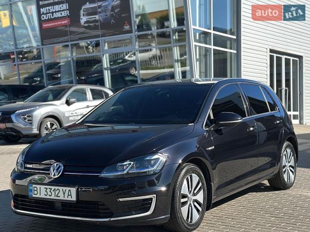 Volkswagen E-golf, 2019г. 0.0л. Електро Полтава в кредит